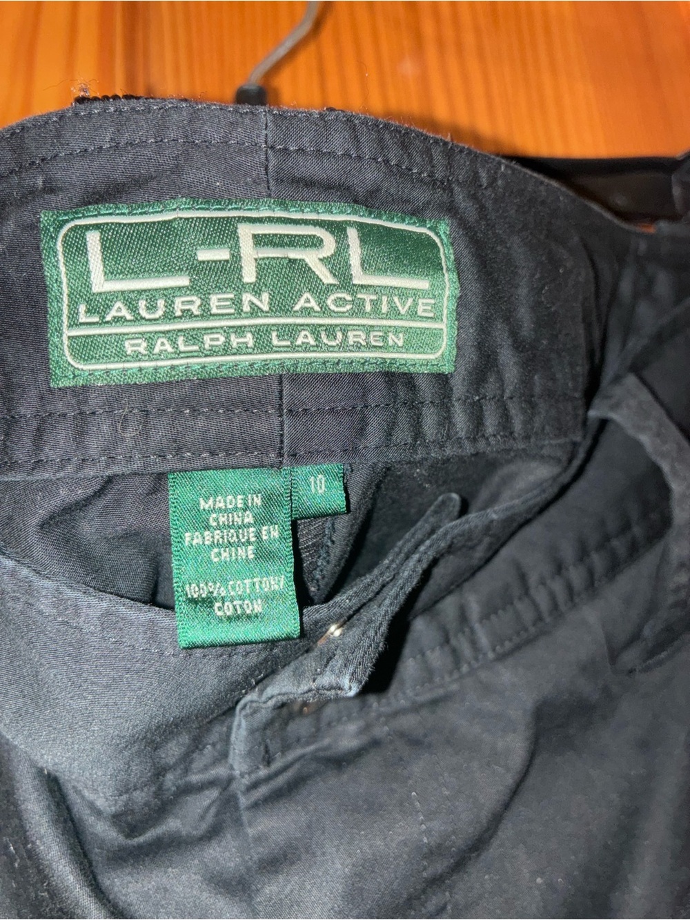 Ralph Lauren Black Wide-Leg Cargo Pants - Picture 2 of 3
